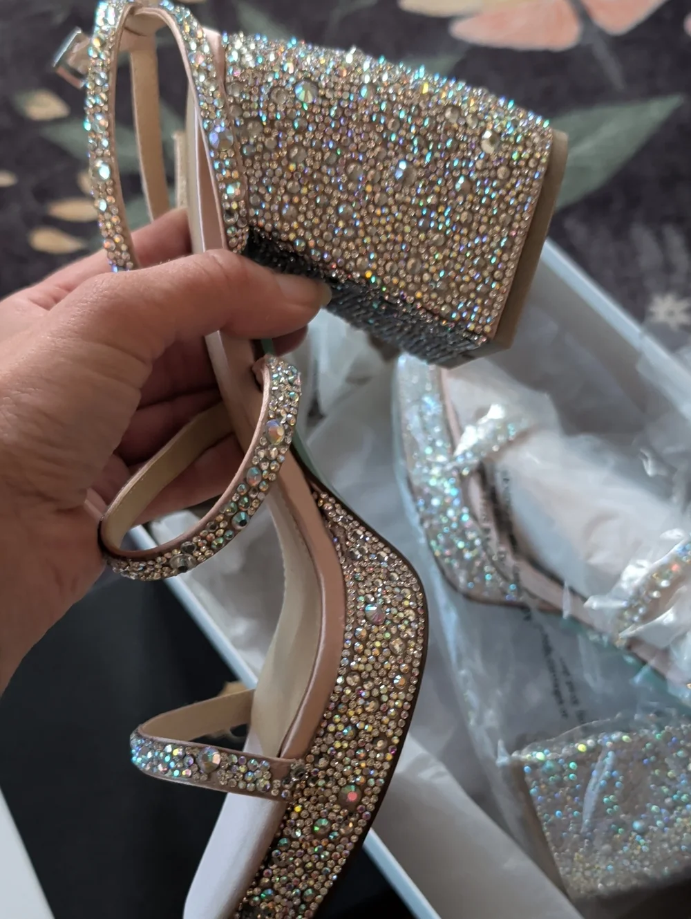 Betsey Johnson Platform Chunky Heel sandals 8.5